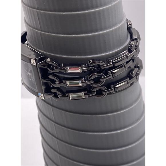 Vintage Figaro Dark Silver Rectangle Gem Tank Watch Works New Batterh - Picture 10 of 11